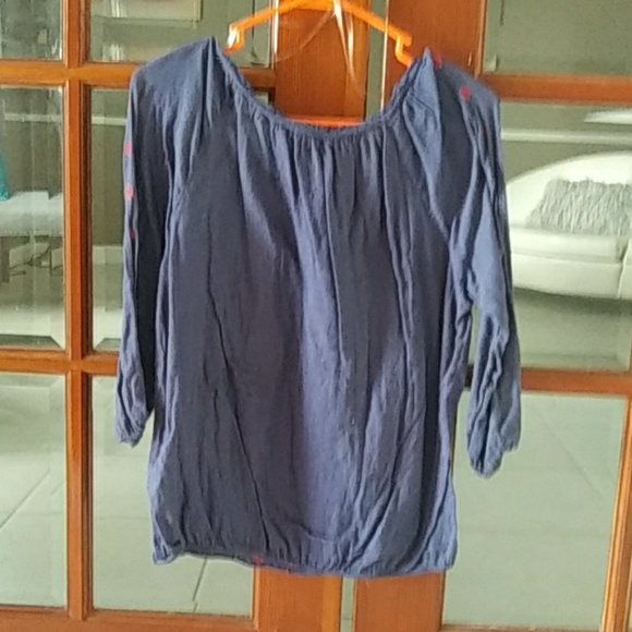 Clothes - Picture 2 of 2